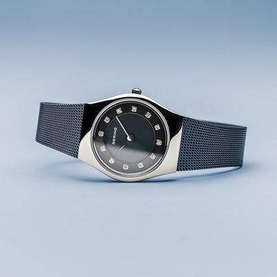 Bering Classic Dame Ur - Blå 27 mm 11927-307