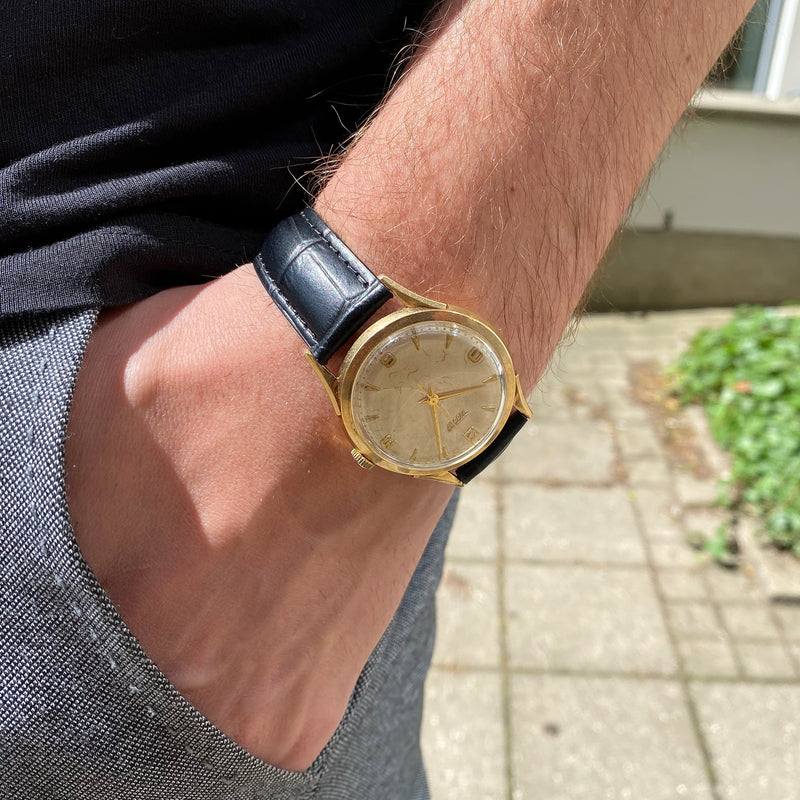 Vintage TISSOT År 1953 14 kt. Guld - Serie nr. 303325